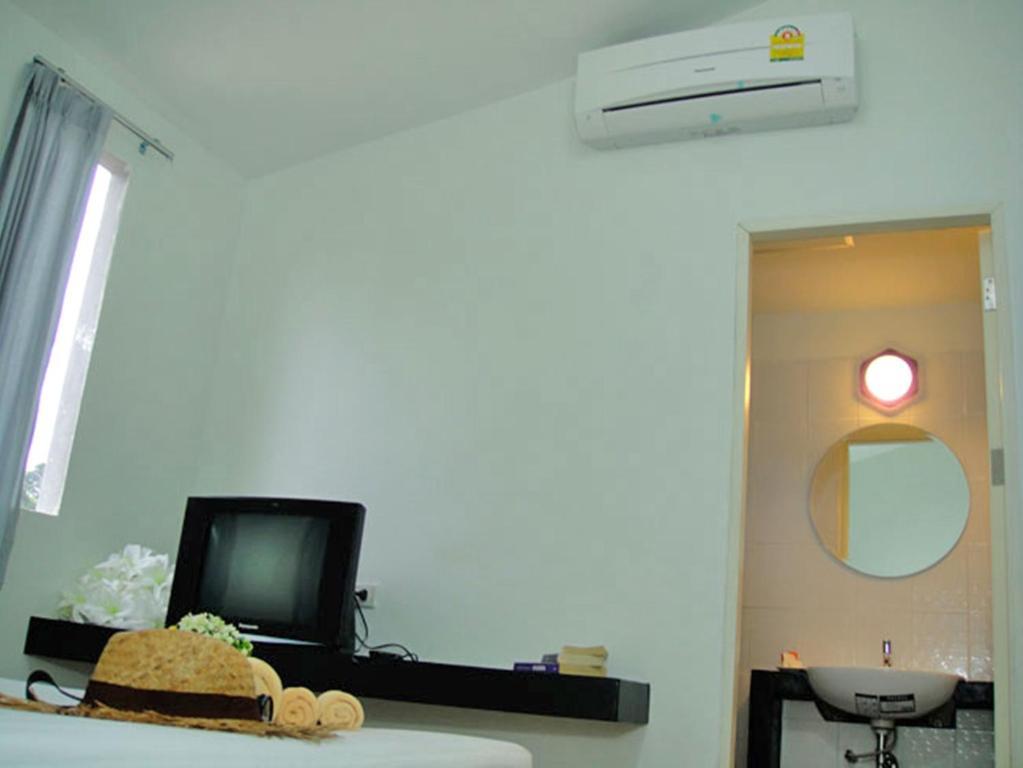 Harmony Bed & Bakery Bed & Breakfast Koh Lipe Room photo